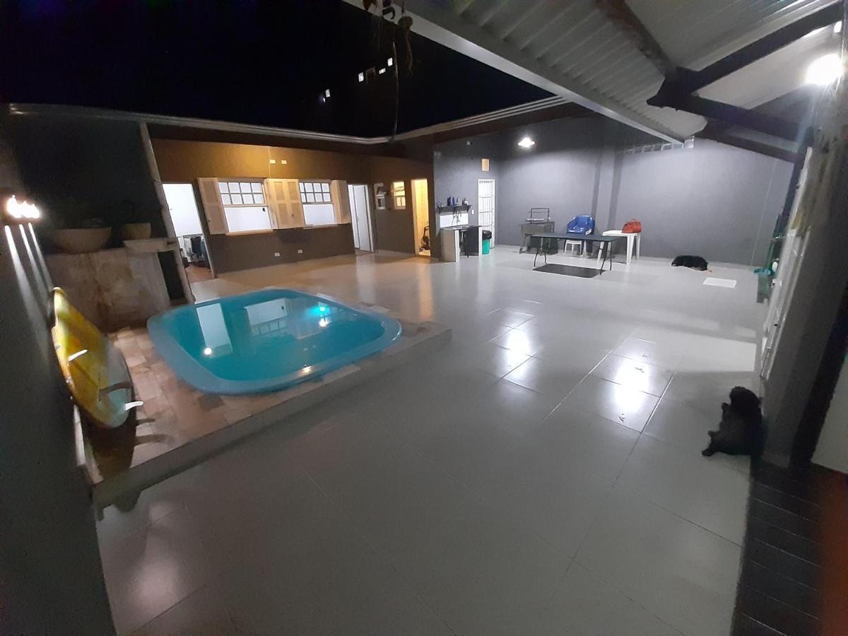 Casa Com Piscina, Confortavel E Otima Localizacao Itanhaém Exterior photo